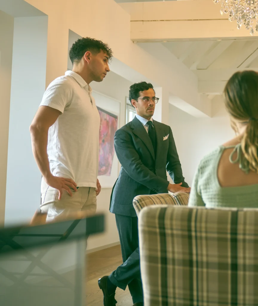 Сотрудник команды гостеприимства